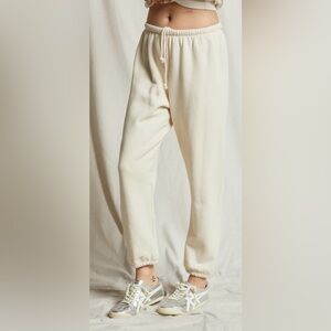 Perfectwhitetee Stevie Sweatpants NWT